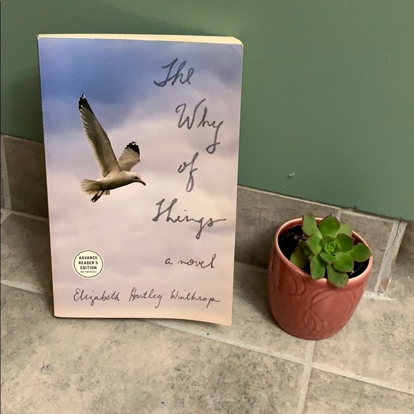 Hold Loved this book! 4/$15